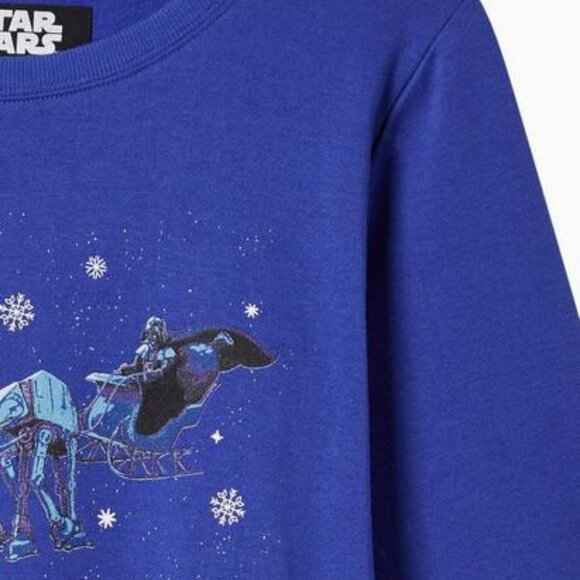 Torrid Size 6(30/32) Star Wars Christmas Cozy Fleece Crew Neck Sweatshirt - Picture 2 of 4